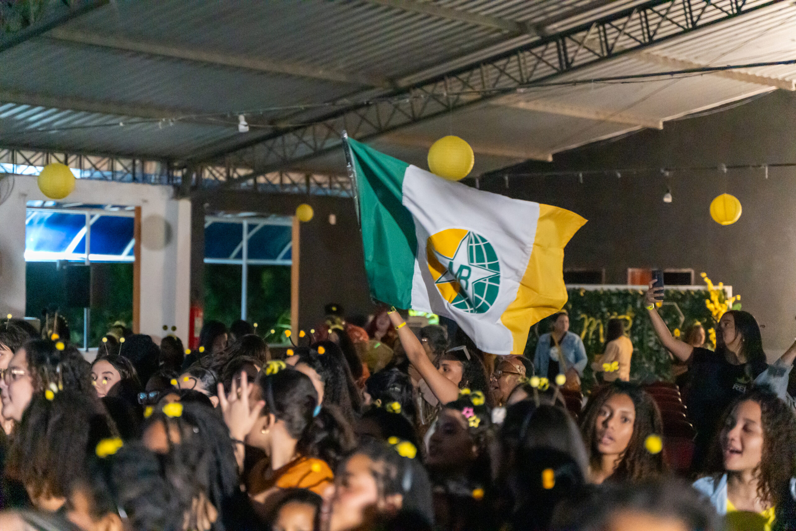 Congresso das Mensageiras do Rei da UFMBF reúne mais de 1.300 participantes em um mês de celebração e transformação no Acampamento Batista 